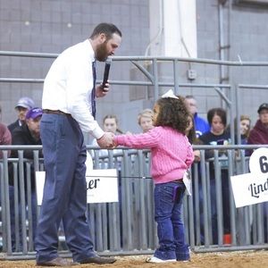 Meet your Posher, Becky